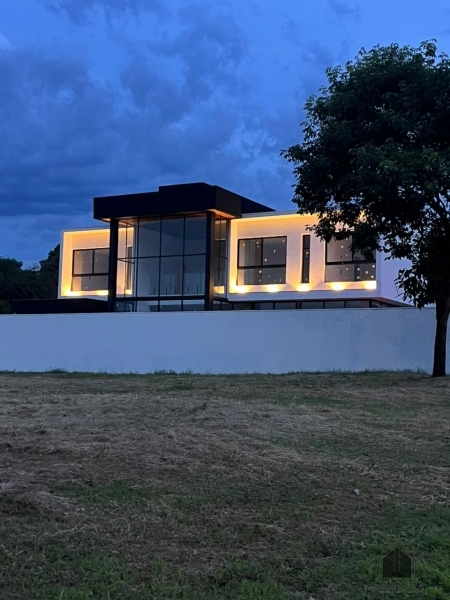 VENDE - CASA