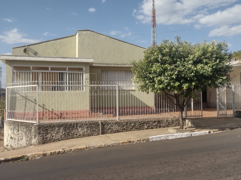 Comprar casa centro em patrocinio paulista