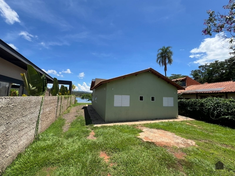 ALUGA OU VENDE - RANCHO