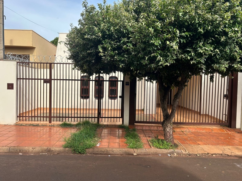  casa centro em ituverava