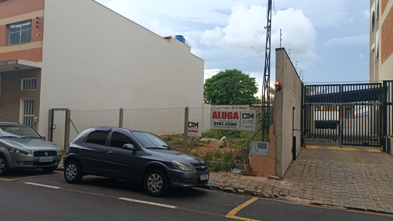 Comprar terreno centro em franca